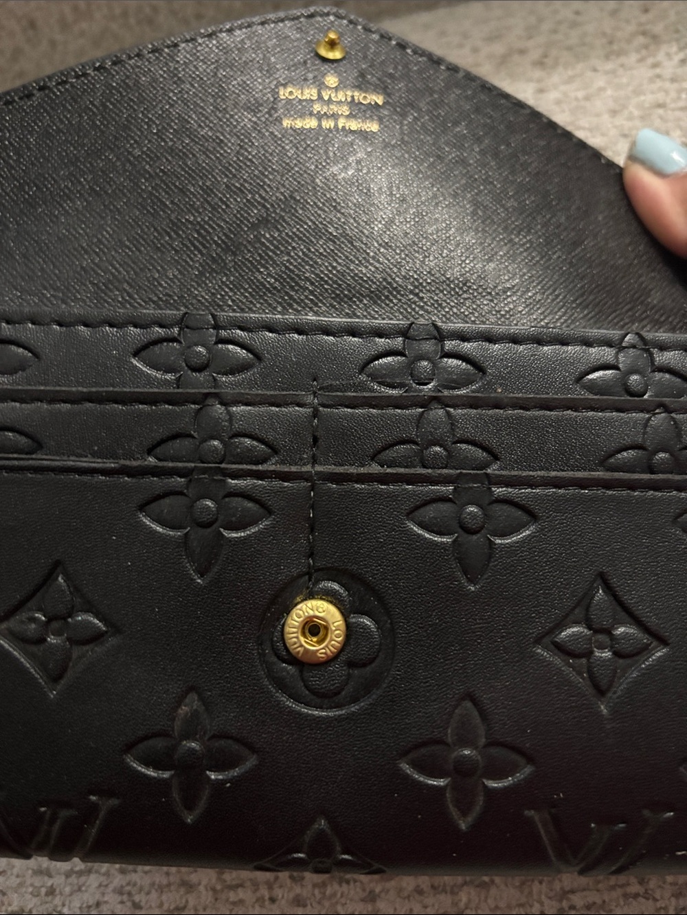 *Fashion*Monogram embossed Long black Wallet - Picture 8 of 13